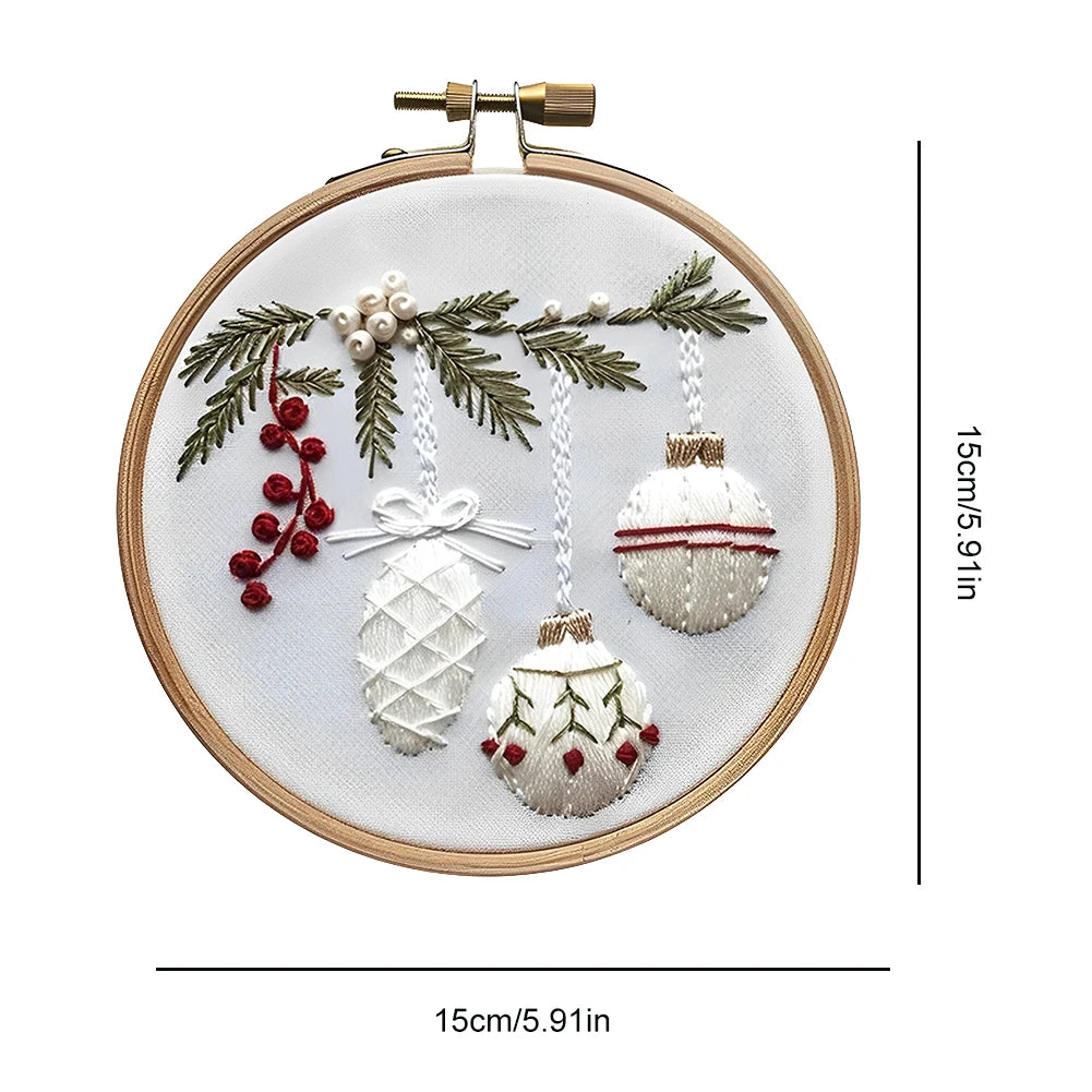 Wreath Printed Pattern Cross Stitch Set