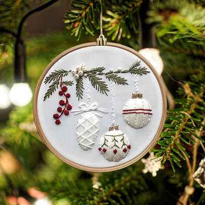Wreath Printed Pattern Cross Stitch Set